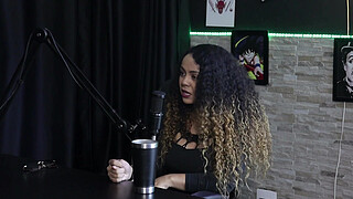 The man couldn't get an erection with two women, and has zero patience - Charllottye (WATCH ON: SHEER/RED)