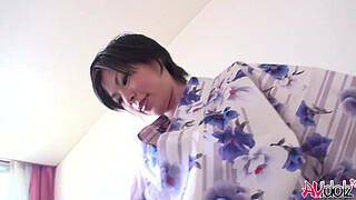 Hot Japanese model Saki Aoyama in a kimono sucks penis in the park uncensored.