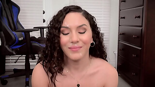 TugCastingQuickies - Exotic hottie Liv Revamped do hands-on tug casting interview