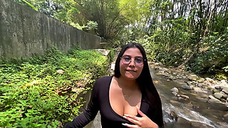 I suck a stranger's shaft in a public park