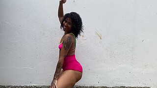 Naughty young babe showing off in PUBLIC and guiding her handjob until she gets milk inside