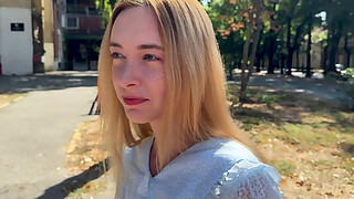 I met a cute student on the street and fucked her on the same day!