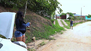 Mechanic repairs a sexy MILF's car in exchange for fucking her - Tommy Miller