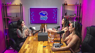 BUSTY TATTOOED CHICK SUCKS A PENIS WITH DESIRE