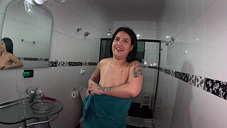 Behind the scenes with Giovana Carolina