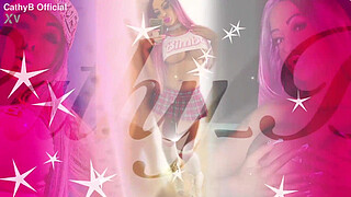 Threeway with a bodybuilder and a Bimbodoll