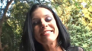 Crissy Cums Is Moist