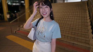 Part 1: Highly educated hottie with super beautiful tits! Her tits and buttocks bounce with every piston, and her body is specialized for sex!