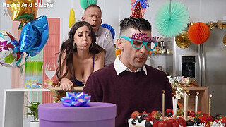 Sneaky Smash / Brazzers/ Enter XVPROMO