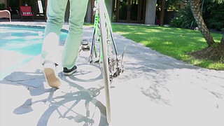 Nikki Sexx Is A Curvy Babe