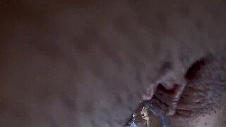 NEIGHBORS RECEIVE DOUBLE PENETRATION AND MULTIPLE CUMSHOTS INSIDE THEIR VAGINA