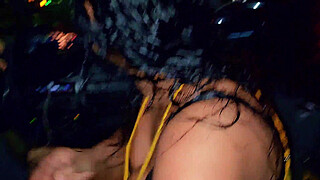 DIDI taxi blowjob to the driver, cuckold records his hotwife sucking the stranger's penis. Ubersex on the streets of Medellin, Colombia - DeisyYeraldine