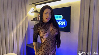 Hot bastard couldn't handle my sitting and came in my mouth | RAFAEL GARCIA |