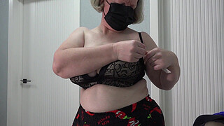 Bouncing big boobs and a big collection of new bras. MILF saggy tits.