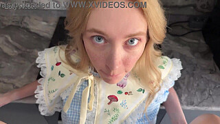 Helped a cute stranger on the street and fucked her on the same day