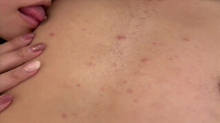 [A female college student who cheats on her boyfriend with a male friend] I came to a love hotel with a male friend and was watching AV when I got horny and...