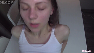 couldn't resist and Cum Inside my Stepsister Hiyouth CREAMPIE