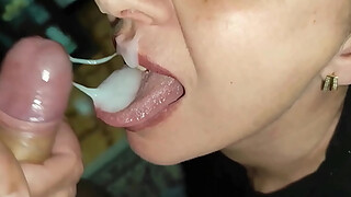 Blowjob Cum in Mouth & Cum Facial Amateur Mature MILF