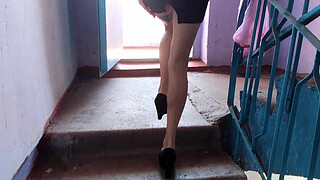 my neighbor wants sex, fucked her doggy style on the driveway and cum in her mouth