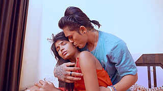 Desi girlfriend enjoyed hardcore sex from her ex- boyfriend