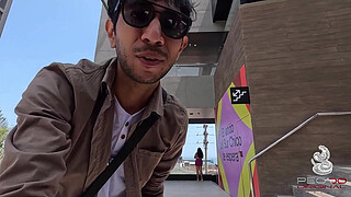 UN ESPECIAL ANDA SUELTO, Makanaky se levanta a malcriada en un mall del sur desierto