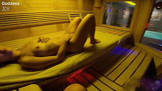 Steamy Sauna Seduction: Big Booty Girl Gets Pounded Hard