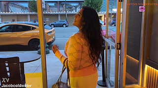 Tinder Hookup: Latina Throat Goddess with the Wettest Pussy