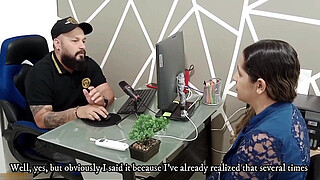 Woman gives her boss a rich oral to keep her job and he is satisfied after pouring milk in her mouth - Spanish porn