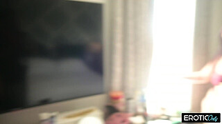 Lesbian BBW Orgy Four Curvy Girls Use Each Other With Fingers Tongues And Toys